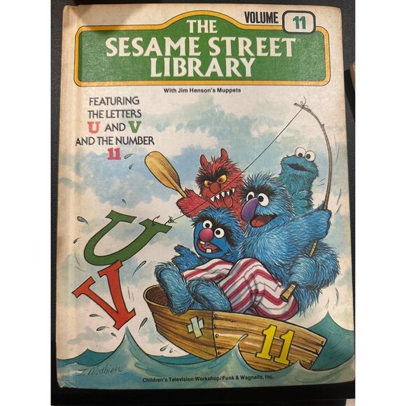 Sesame Street Library 4 Book Bundle Volumes 9, 11, 13, 15 Vintage Hard Cover - Picture 6 of 14